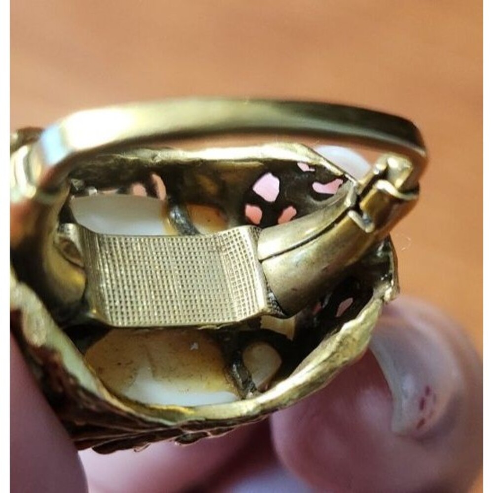 VENDOME Gold Tone Faux Mabe Pearl Brutalist Adjustable Ring Sz 7 - Picture 6 of 10